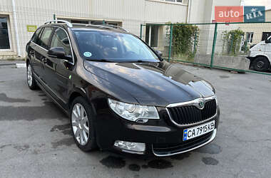 Універсал Skoda Superb 2012 в Умані