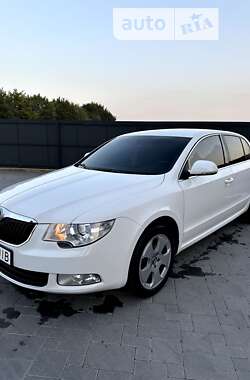 Лифтбек Skoda Superb 2011 в Рожнятове