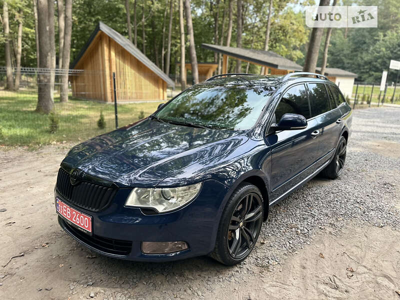 Универсал Skoda Superb 2010 в Бродах