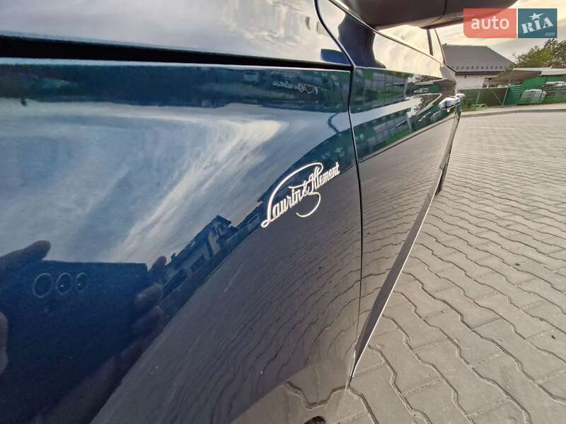 Универсал Skoda Superb 2020 в Вараше
