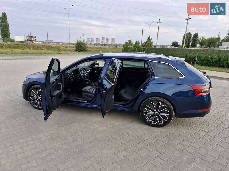Универсал Skoda Superb 2020 в Вараше