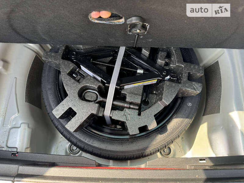 Универсал Skoda Superb 2019 в Киеве