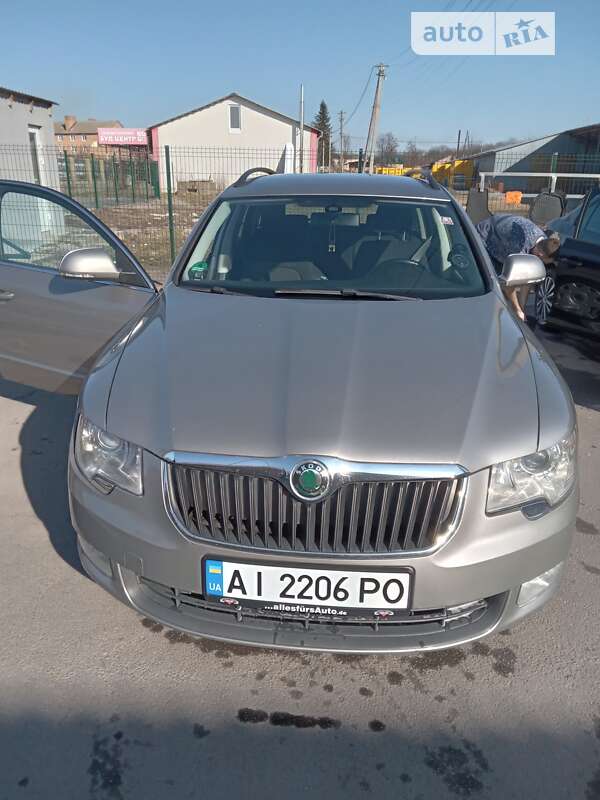 Універсал Skoda Superb 2010 в Калинівці