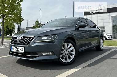 Ліфтбек Skoda Superb 2016 в Мукачевому