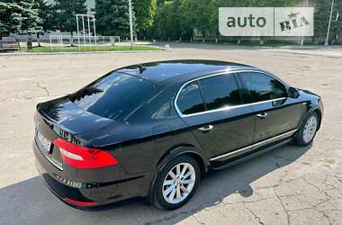 Лифтбек Skoda Superb 2013 в Днепре