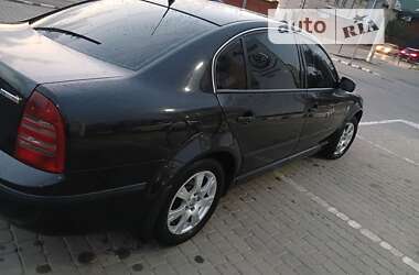 Ліфтбек Skoda Superb 2006 в Львові