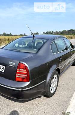 Лифтбек Skoda Superb 2006 в Ровно