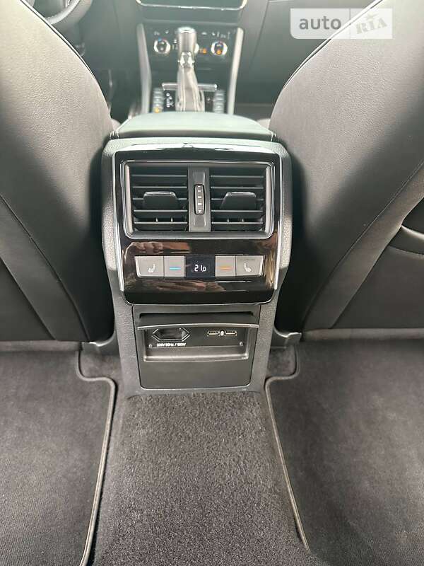 Универсал Skoda Superb 2018 в Николаеве