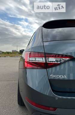 Универсал Skoda Superb 2018 в 