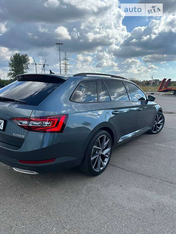 Универсал Skoda Superb 2018 в Николаеве