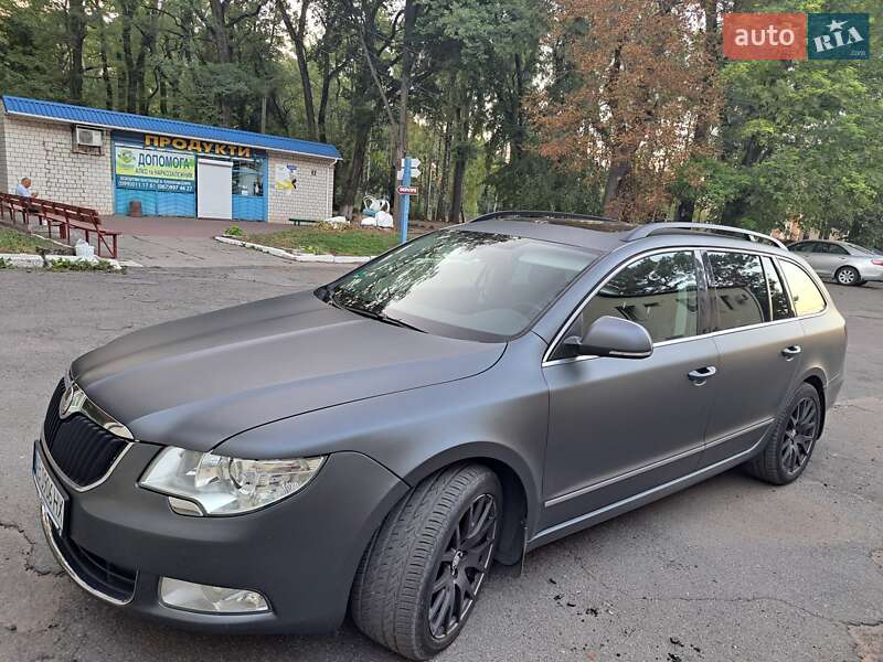 Skoda Superb 2012