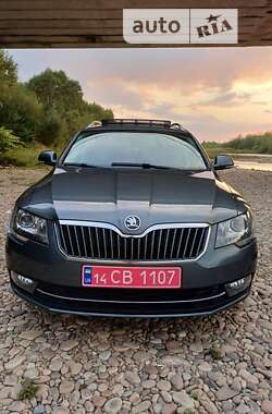 Универсал Skoda Superb 2015 в Калуше