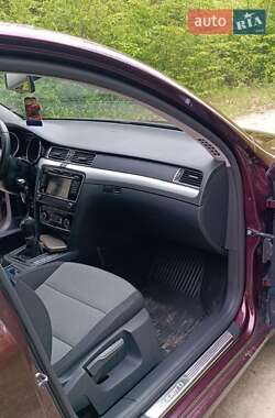 Универсал Skoda Superb 2011 в 