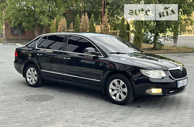 Лифтбек Skoda Superb 2012 в Полтаве