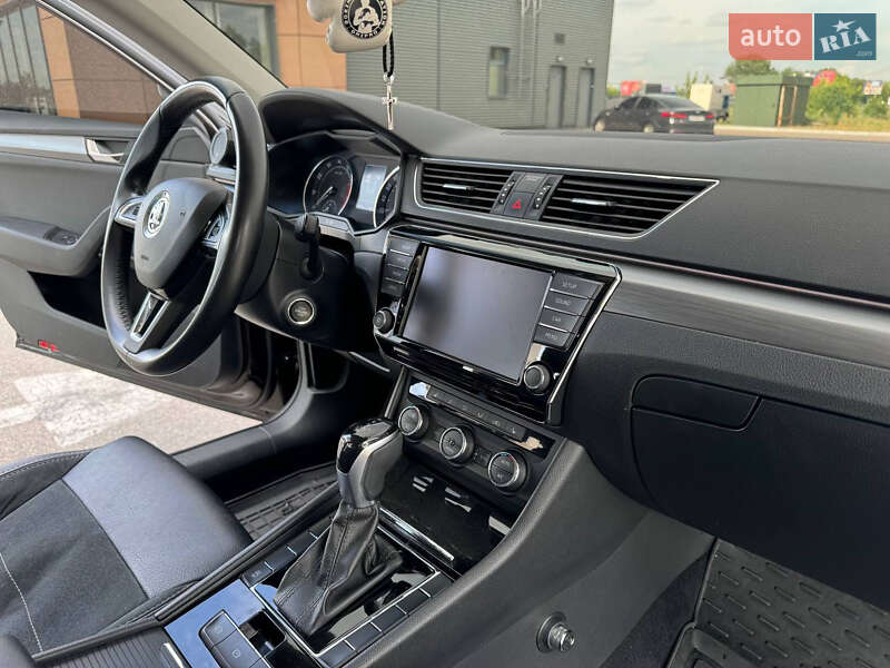 Лифтбек Skoda Superb 2017 в Киеве фото 15 Лифтбек Skoda Superb 2017 в Киеве