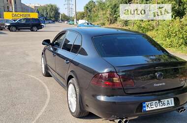 Ліфтбек Skoda Superb 2011 в Дніпрі