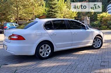 Ліфтбек Skoda Superb 2012 в Дрогобичі