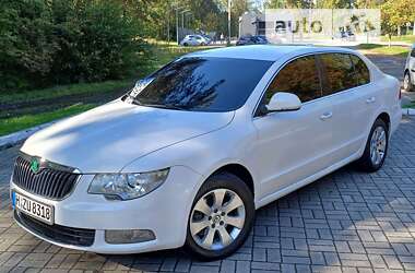 Ліфтбек Skoda Superb 2012 в Дрогобичі