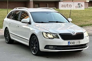 Универсал Skoda Superb 2014 в Тернополе