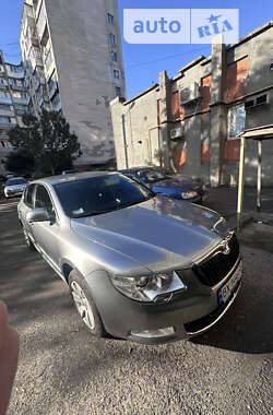 Лифтбек Skoda Superb 2010 в Хмельницком