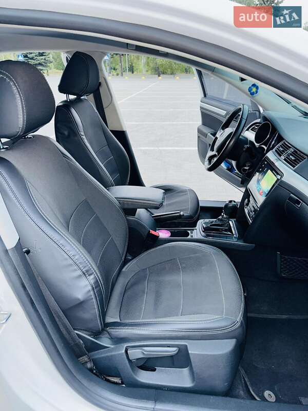 Ліфтбек Skoda Superb 2013 в Краматорську