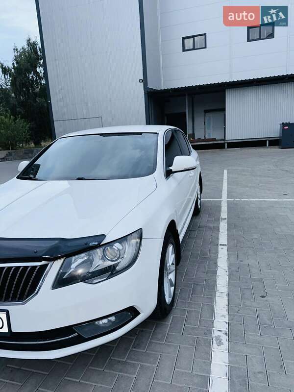 Ліфтбек Skoda Superb 2013 в Краматорську