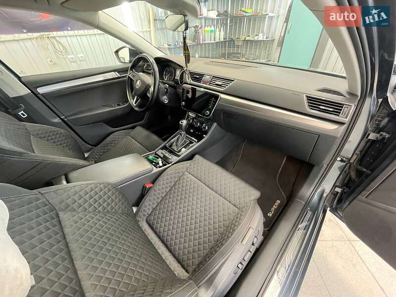 Универсал Skoda Superb 2018 в Тернополе