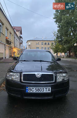 Лифтбек Skoda Superb 2005 в Николаеве