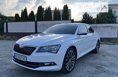 Ліфтбек Skoda Superb 2015 в Дніпрі