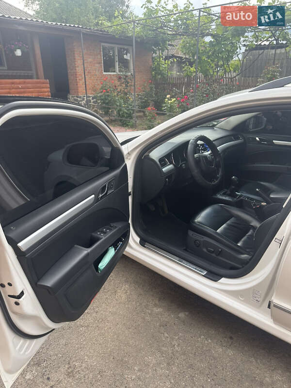 Универсал Skoda Superb 2010 в Виннице