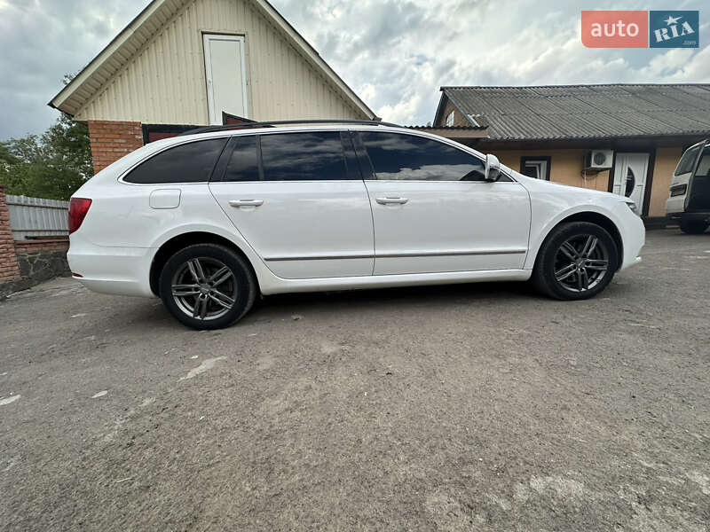 Универсал Skoda Superb 2010 в Виннице