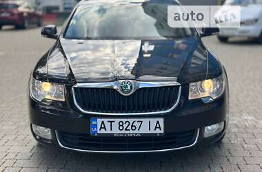 Универсал Skoda Superb 2012 в Коломые