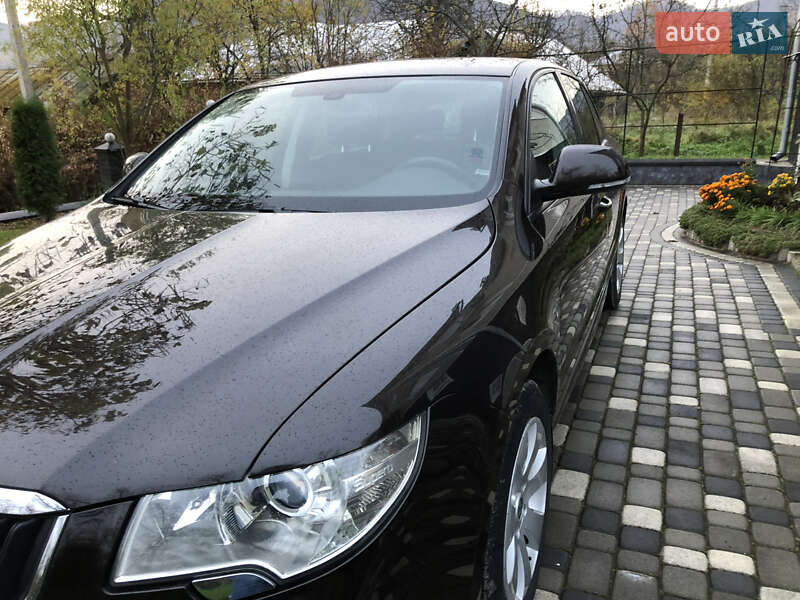 Лифтбек Skoda Superb 2012 в Ивано-Франковске