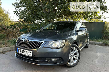 Ліфтбек Skoda Superb 2013 в Києві