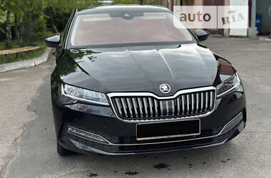 Лифтбек Skoda Superb 2022 в Мукачево