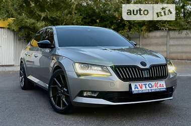 Лифтбек Skoda Superb 2017 в Кривом Роге