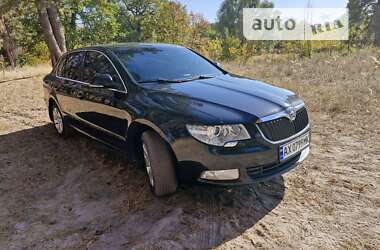 Лифтбек Skoda Superb 2011 в Харькове