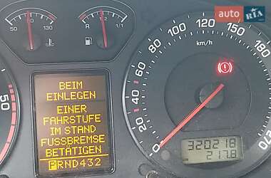 Лифтбек Skoda Superb 2004 в 