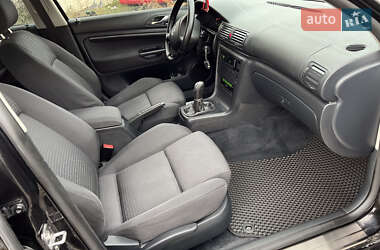 Лифтбек Skoda Superb 2006 в 
