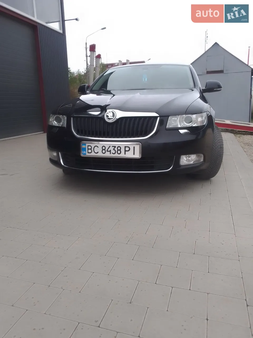 2010 Skoda Superb - мініатюра 12
