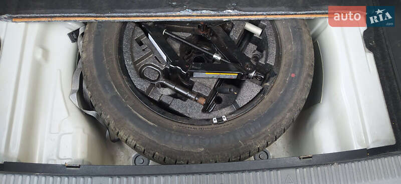 Лифтбек Skoda Superb 2017 в Карловке