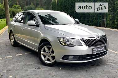 Ліфтбек Skoda Superb 2013 в Шепетівці