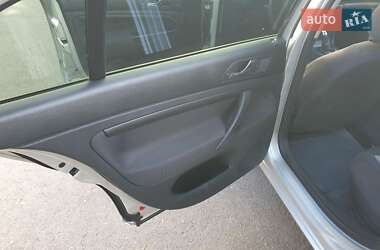 Лифтбек Skoda Superb 2006 в 