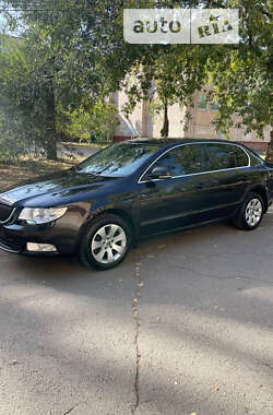 Ліфтбек Skoda Superb 2011 в Кривому Розі