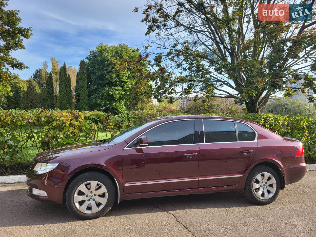 2011 Skoda Superb - мініатюра 28