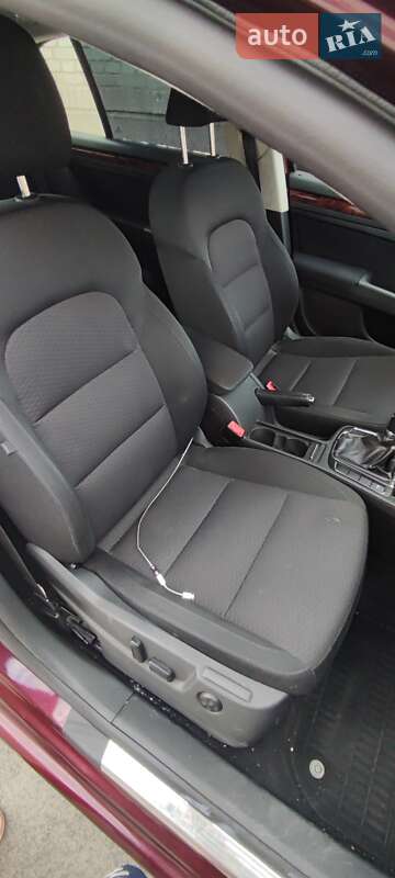 Лифтбек Skoda Superb 2010 в Бучаче