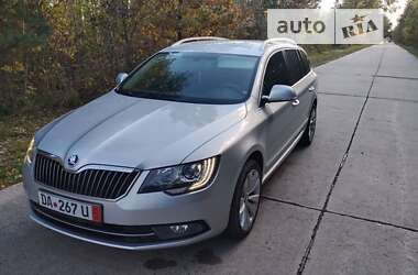 Универсал Skoda Superb 2014 в Ковеле