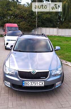 Универсал Skoda Superb 2011 в Тернополе