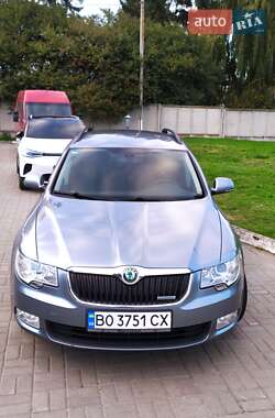 Универсал Skoda Superb 2011 в 