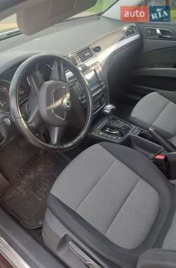 Універсал Skoda Superb 2012 в 